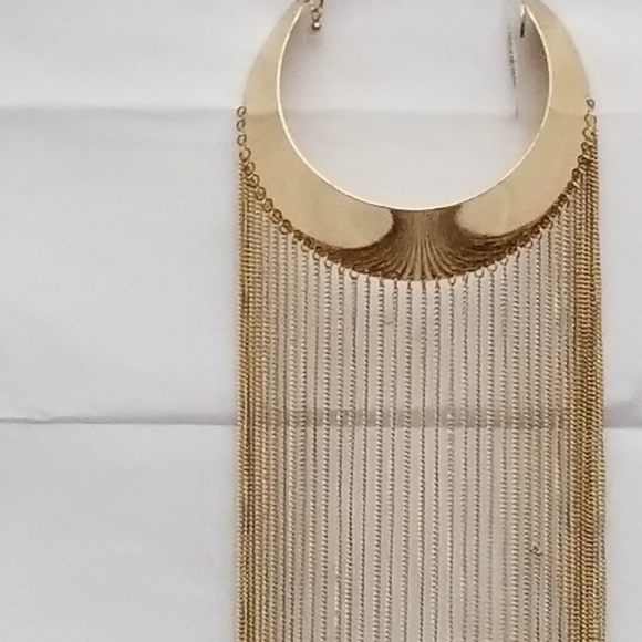 Natasha Accessories Gold-Tone Statement Necklace - Picture 4 of 8